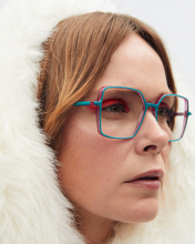 Load image into Gallery viewer, Ultra Light 6