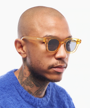 Load image into Gallery viewer, Apollo