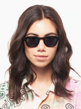 Load image into Gallery viewer, Logos