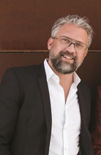 Load image into Gallery viewer, Serra