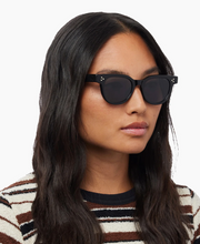 Load image into Gallery viewer, Legacy Sunglasses